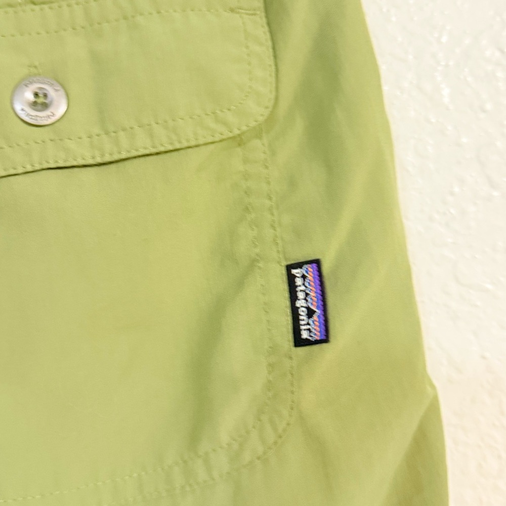 Patagonia women’s Upcountry olive Shorts size 6 - Picture 9 of 10